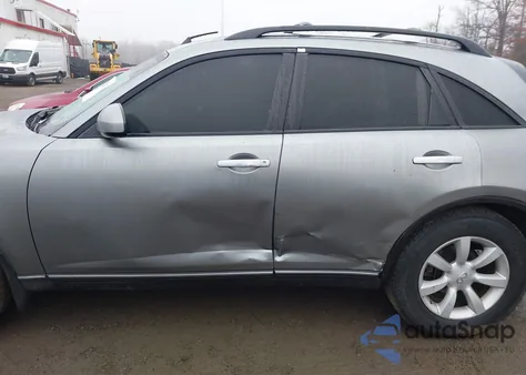2005 Infiniti Fx35 z USA, uszkodzony, nr VIN JNRAS08W75X218653